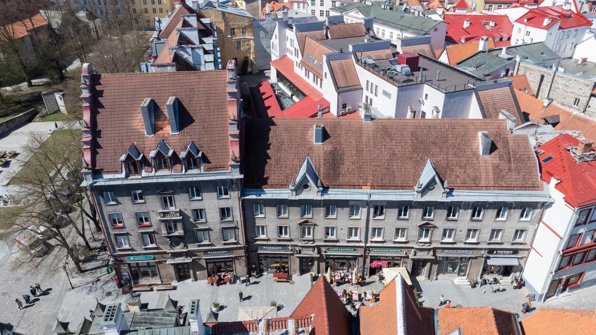 Revalia Old Town Hall Square *